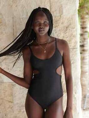 aerie Black Cheeky Voop One-Piece Swimsuit with Side Cutouts NWT Size Medium
